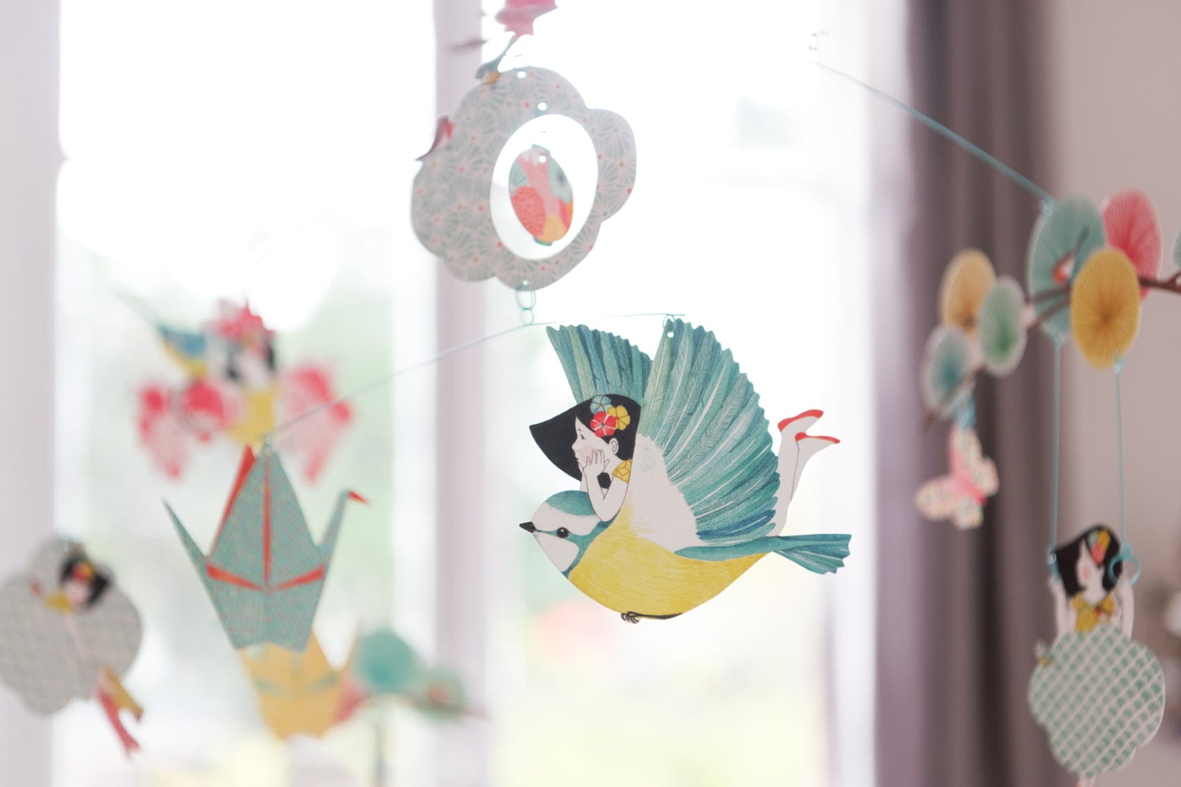 lastenhuoneen sisustus mobile