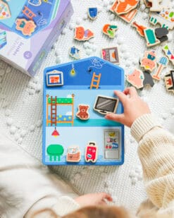 Alternative view of Djeco In Ze house magneetit