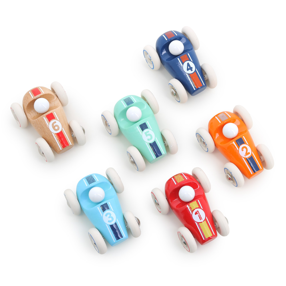 Vilac puinen pikkuauto